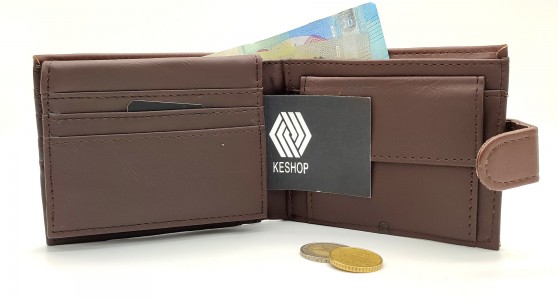 ΠΟΡΤΟΦΟΛΙ  ΜΕ ΚΟΥΜΠΩΜΑ ΤΡΟΥΚ ΠΟ242  ΑΠΟ ΣΥΝΘΕΤΙΚΟ ΔΕΡΜΑ ΣΕ ΚΑΦΕ ΧΡΩΜΑ 