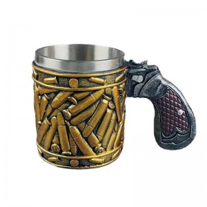 Κούπα 3D με ΠΙΣΤΟΛΙ ΚΑΙ ΣΦΑΙΡΕς 450ml 